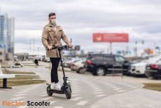 electric-kick-scooters-come-home-via-remote-control-230x154-1213691